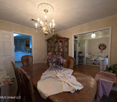 Dining - 2430 Highway 501, Forest, MS 39074 photo 1 of 2