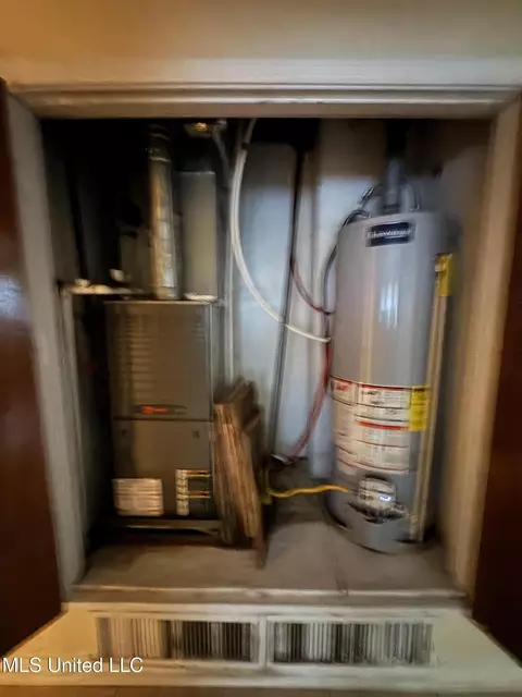 Other - 237 Queen Anne Ln, Jackson, MS 39209 photo 2 of 2