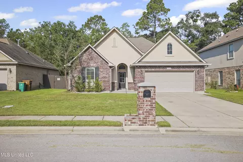 15223 Clemson Ave, Gulfport, MS 39503