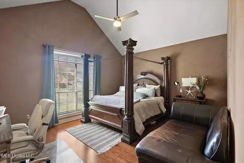 Bedroom - 5980 Baxter Dr, Jackson, MS 39211 photo 2 of 3
