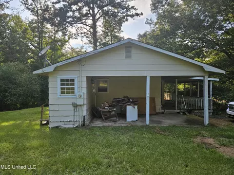 122 Frasier Rd, Florence, MS 39073 photo 2
