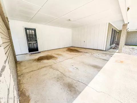35 Pecan Way, Natchez, MS 39120 photo 2