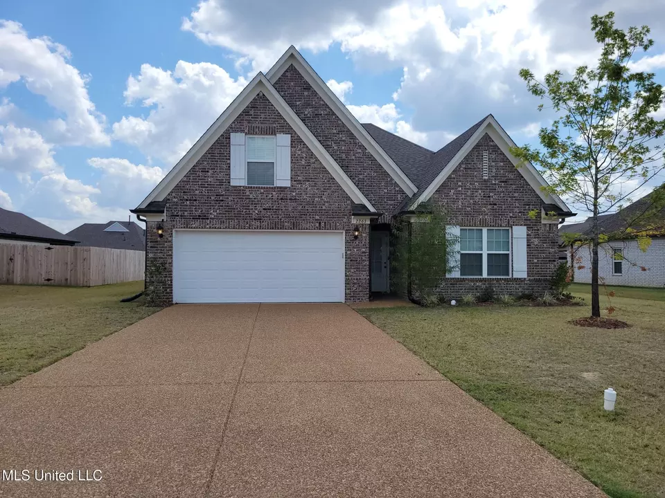 Exterior - 2263 Dela Dr, Southaven, MS 38672 photo 1 of 6