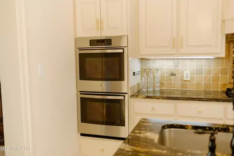 71 Grandview Cir, Brandon, MS 39047 photo 13