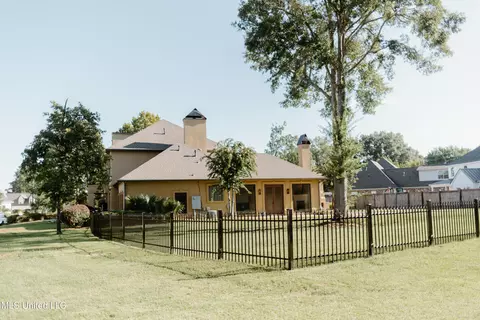 71 Grandview Cir, Brandon, MS 39047 photo 3