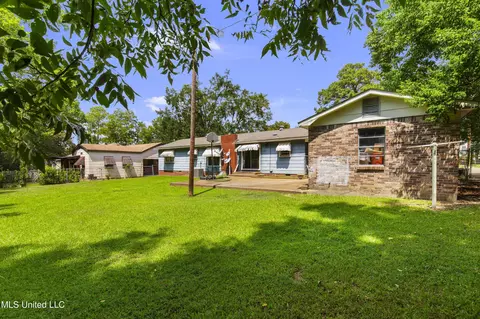 228 E Dinkins St, Canton, MS 39046 photo 33