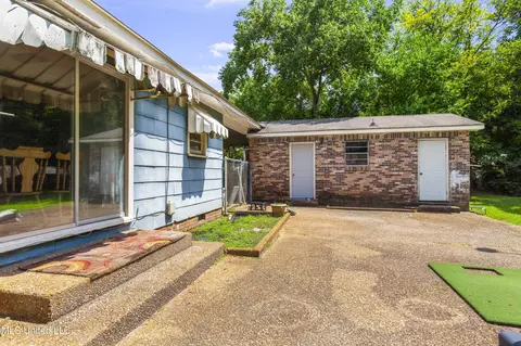 228 E Dinkins St, Canton, MS 39046 photo 29