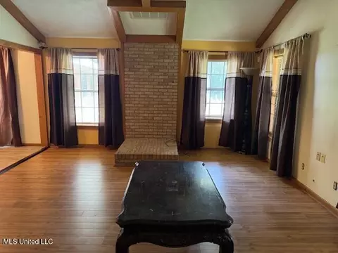 Living - 1024 Sabrina Dr, Summit, MS 39666 photo 5 of 10