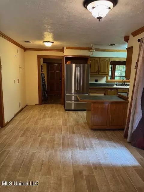 Other - 1024 Sabrina Dr, Summit, MS 39666 photo 2 of 12