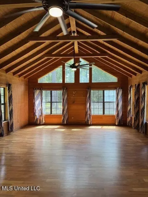 Living - 1024 Sabrina Dr, Summit, MS 39666 photo 2 of 10