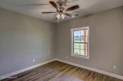 Bedroom - 1634 Tributary Dr, Hernando, MS 38632 photo 1 of 7
