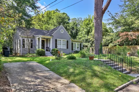 615 Mohawk Ave, Jackson, MS 39216