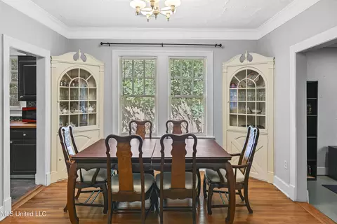 Dining - 615 Mohawk Ave, Jackson, MS 39216 photo 1 of 1