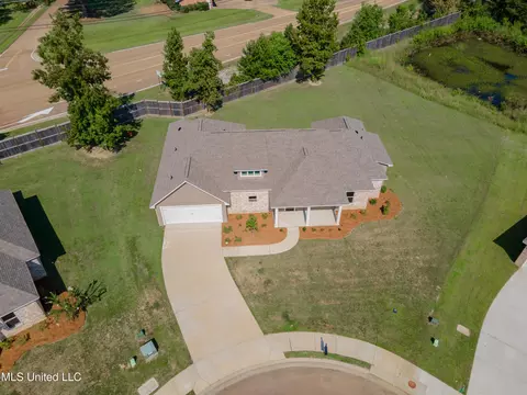 View/Area - 118 Trace Pointe Pl, Clinton, MS 39056 photo 1 of 2