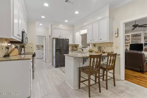 Kitchen - 148 Deertrail Ln, Madison, MS 39110 photo 1 of 4