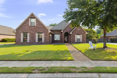 483 Madison Oaks Dr, Madison, MS 39110