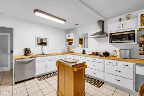 511 Sharp Blvd, Gulfport, MS 39503 photo 8