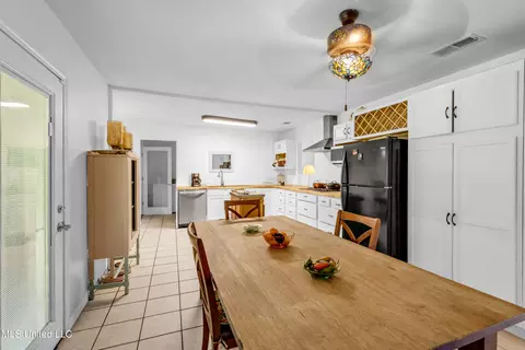 511 Sharp Blvd, Gulfport, MS 39503 photo 6