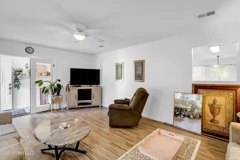 511 Sharp Blvd, Gulfport, MS 39503 photo 9