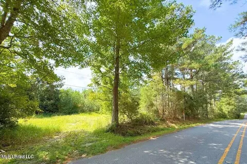 8405 Wire Rd, Vancleave, MS 39565 photo 4