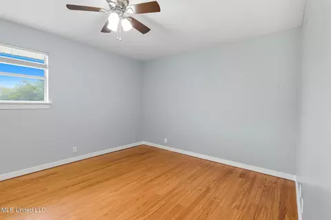 Bedroom - 3293 Sandy Bluff Dr, Biloxi, MS 39532 photo 4 of 5