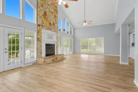 Living - 3293 Sandy Bluff Dr, Biloxi, MS 39532 photo 2 of 4