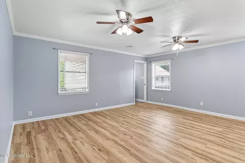 Living - 3293 Sandy Bluff Dr, Biloxi, MS 39532 photo 4 of 4
