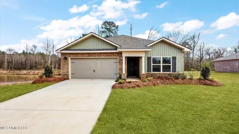 800 Fairway Ave, Byram, MS 39272