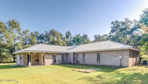 Exterior - 15819 Peapatch Rd, Biloxi, MS 39532 photo 4 of 6
