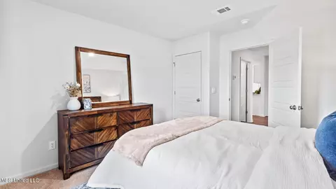 Bedroom - 804 Fairway Ave, Byram, MS 39272 photo 6 of 9