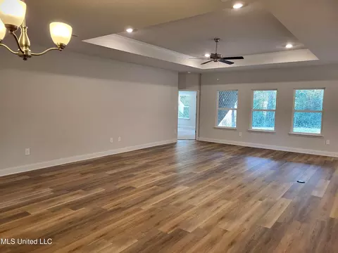 13465 Crane Dr, Vancleave, MS 39565 photo 3