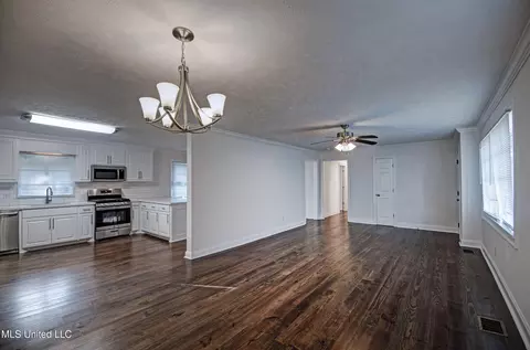 4631 Old Canton Rd, Jackson, MS 39211 photo 5