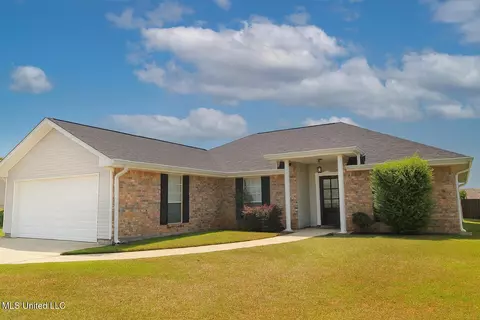 18017 Green Leaves Dr, Gulfport, MS 39503