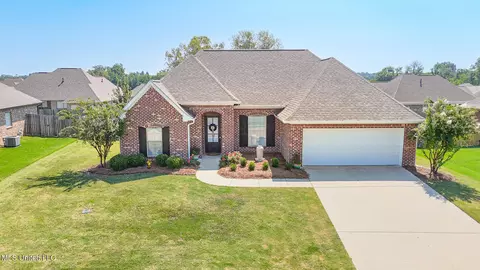 183 Rhodes Ln, Canton, MS 39046