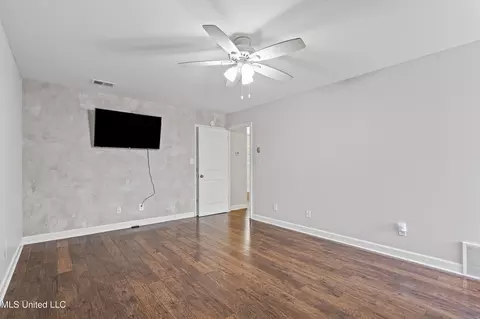 Other - 929 N Thunderbird Dr, Hernando, MS 38632 photo 6 of 13