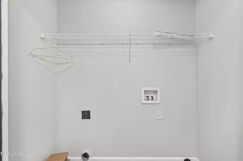 Other - 929 N Thunderbird Dr, Hernando, MS 38632 photo 2 of 13