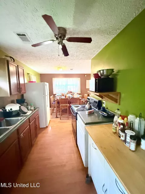 Kitchen - 135 Fox Rd #A, Winona, MS 38967 photo 1 of 1