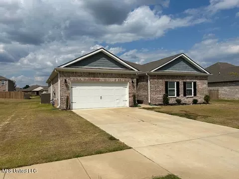 2214 Hyacinth Ln, Hernando, MS 38632 photo 1