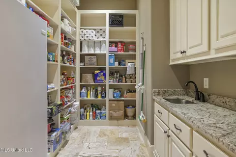 Other - 430 Johnstone Dr, Madison, MS 39110 photo 5 of 12
