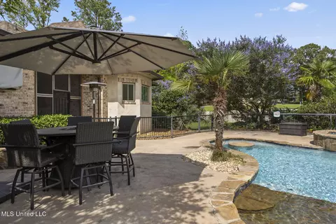 Exterior - 430 Johnstone Dr, Madison, MS 39110 photo 10 of 17