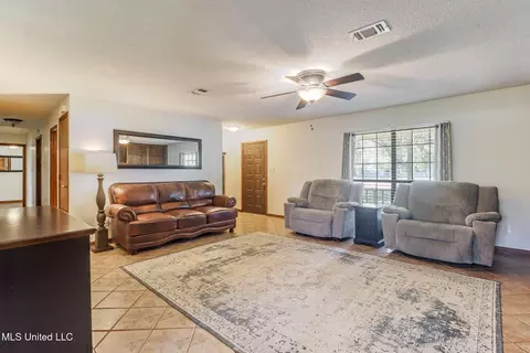 20108 Daugherty Rd, Long Beach, MS 39560 photo 4