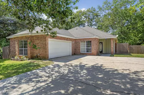 5513 Ahoni St, Diamondhead, MS 39525