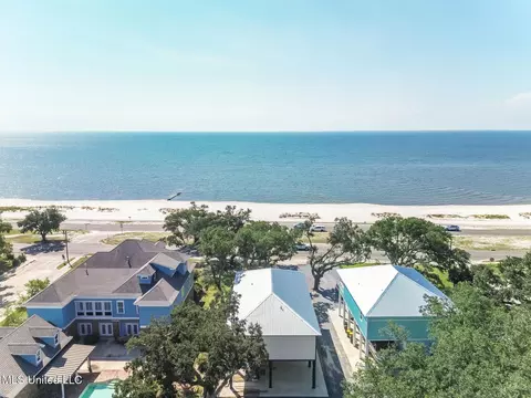1006 E Beach Blvd, Long Beach, MS 39560 photo 5