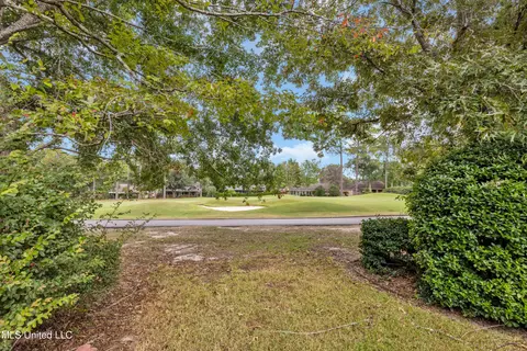 Exterior - 792 Ewa Ct, Diamondhead, MS 39525 photo 10 of 11