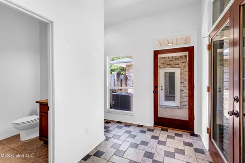 Entry Way - 792 Ewa Ct, Diamondhead, MS 39525 photo 1 of 1