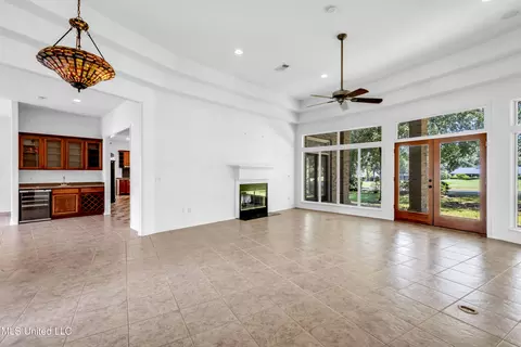 Living - 792 Ewa Ct, Diamondhead, MS 39525 photo 1 of 7