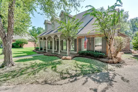 Exterior - 113 Darrowsby Pl, Madison, MS 39110 photo 5 of 15