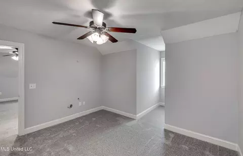 Bedroom - 113 Darrowsby Pl, Madison, MS 39110 photo 13 of 14
