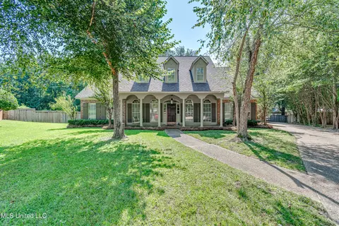 Exterior - 113 Darrowsby Pl, Madison, MS 39110 photo 4 of 15