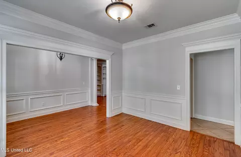 Living - 113 Darrowsby Pl, Madison, MS 39110 photo 1 of 10
